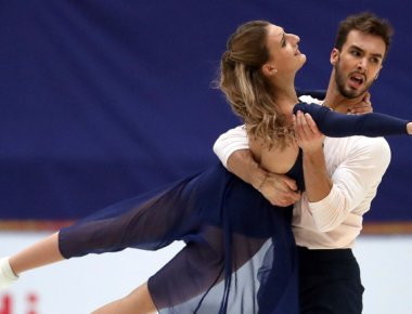 Καλλιτεχνικό πατινάζ: Παγκόσμιο ρεκόρ από την Γκαμπριέλα Παπαδάκη και τον Γκιγιόμ Σιζερόν